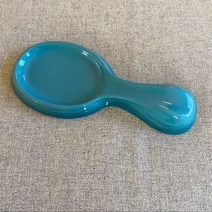 Le Creuset Spoon Rest in Caribbean